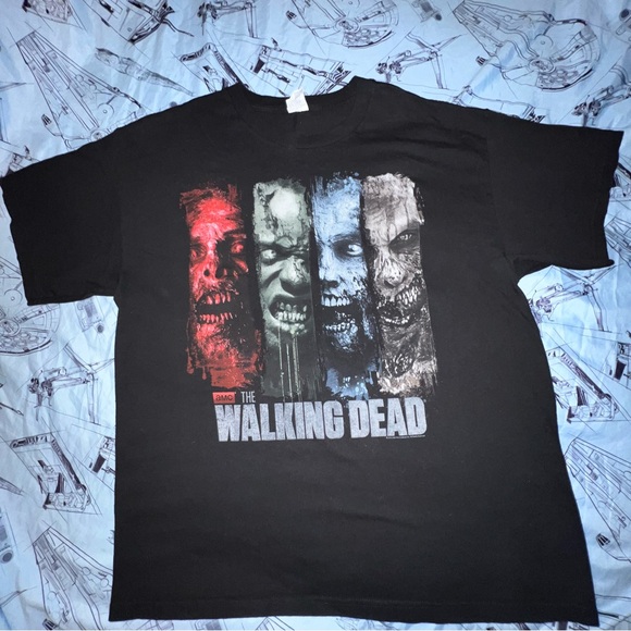 AMC The Walking Dead Graphic Tee - Picture 1 of 5